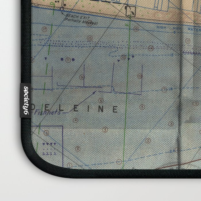 Vintage Utah Beach D-Day Invasion Map (1944) Laptop Sleeve Gallery Image 3