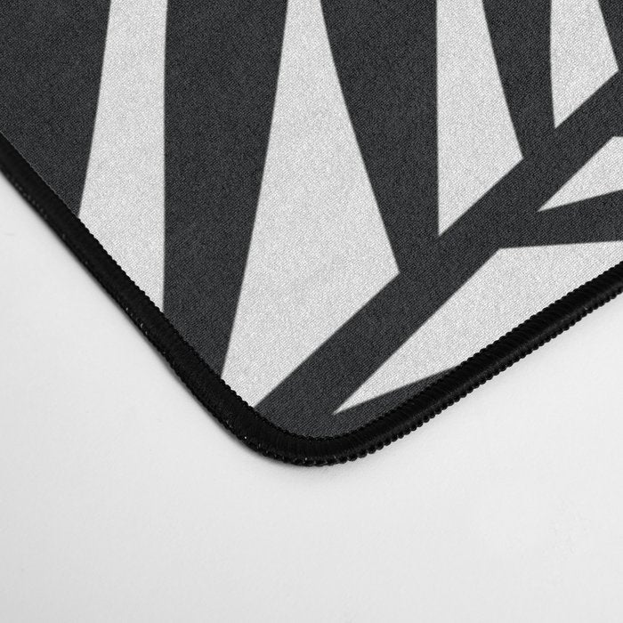 Palm 02 Desk Mat Gallery Image 4