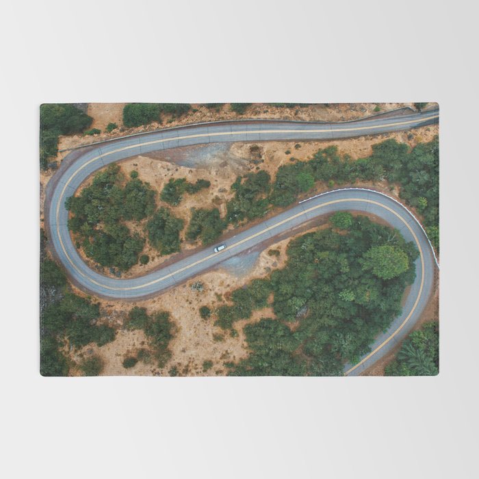 Rowena Crest Rug Gallery Image 2