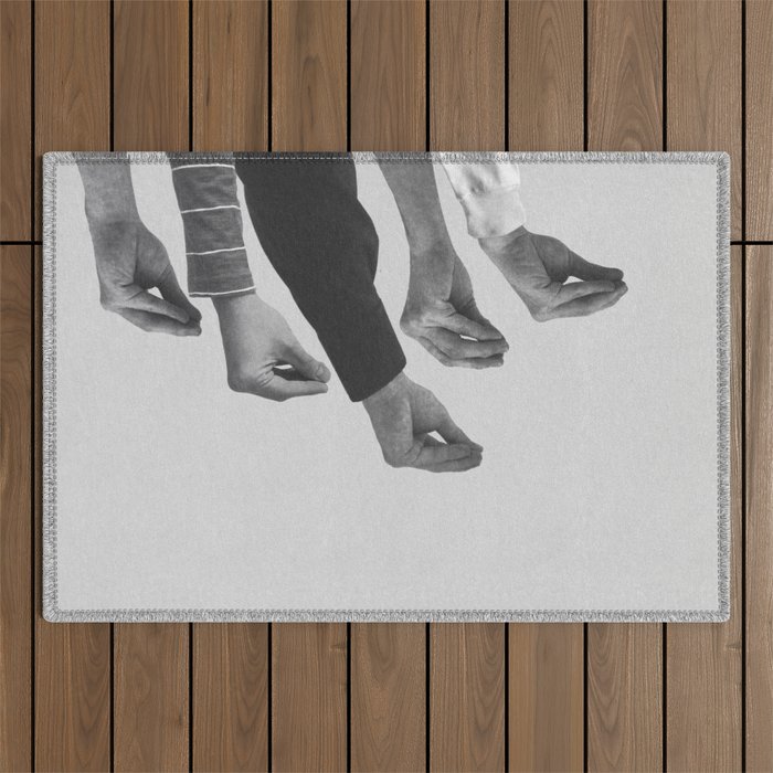 What / che vuoi Outdoor Rug Gallery Image 1