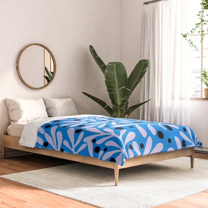 Mediterramean blue vase and leaves Comforter Gallery Image 2