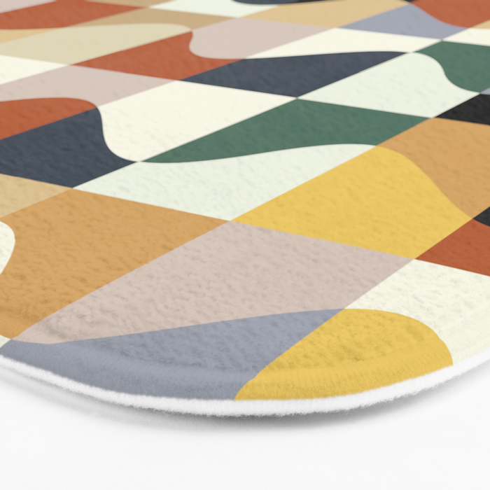 Retro Neutral Wavy Checker Bath Mat Gallery Image 3