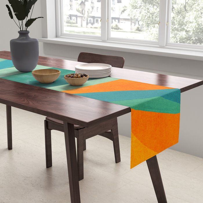 West Coast Sunset With Agave Table Runner Gallery Image 2