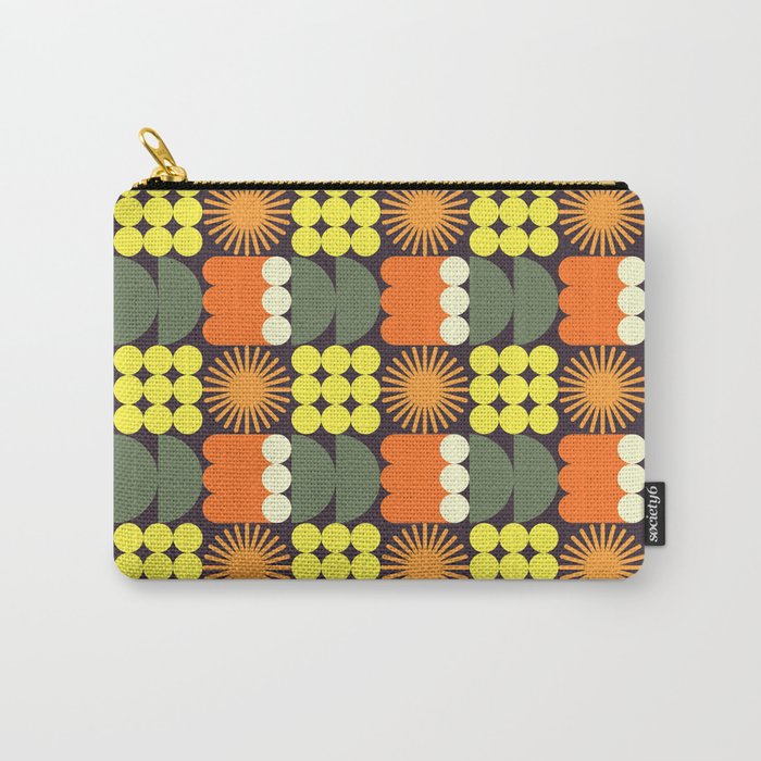 Retro 18B Carry All Pouch Gallery Image 1