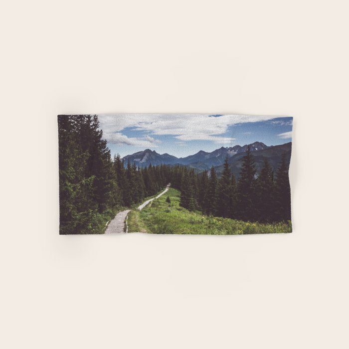 Greetings from the trail - Landscape and Nature Photography Bath Towel Gallery Image 1