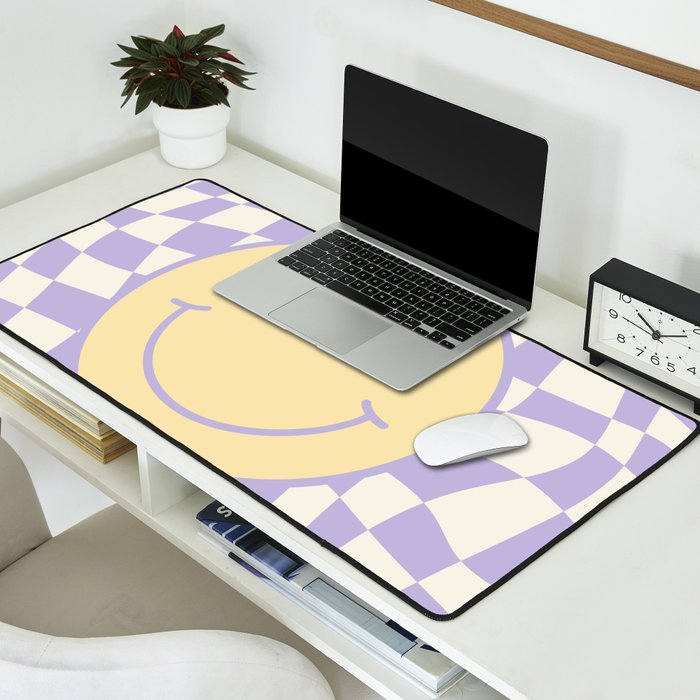 Smiley wavy checked Desk Mat Gallery Image 2