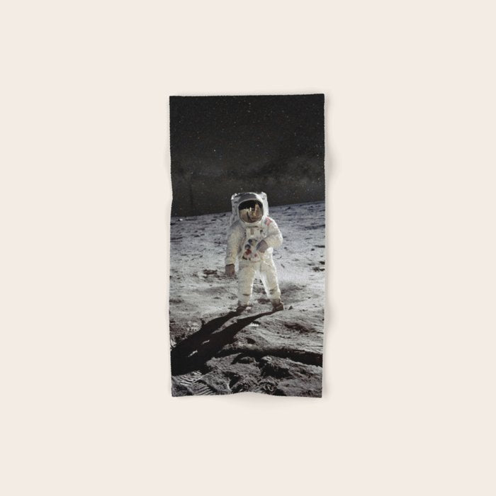 Astronaut Bath Towel Gallery Image 1