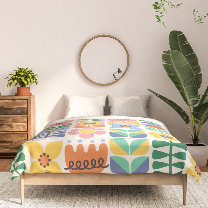 Retro Folk and Floral Colorful Pastel Flower Grid Cream Comforter Gallery Image 3