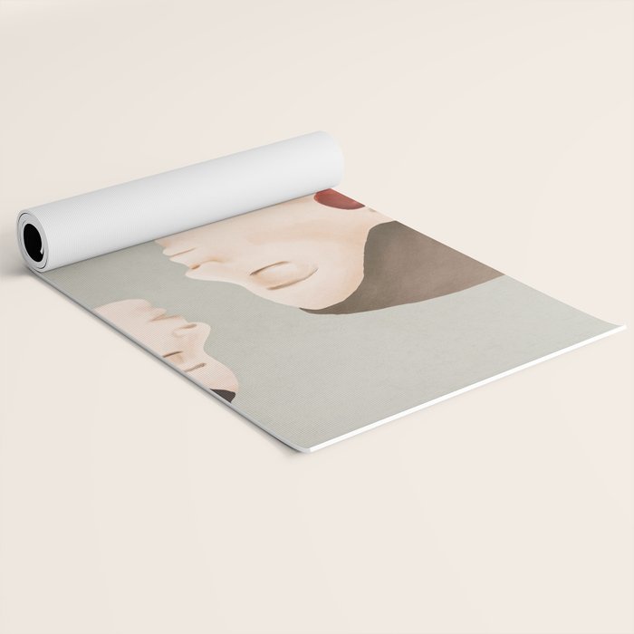 Aligned Model Flow Yoga Mat Gallery Image 2