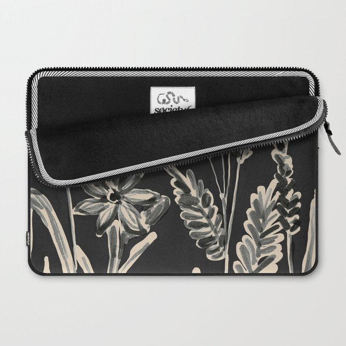Minimalist wildflowers 3 Laptop Sleeve Gallery Image 2