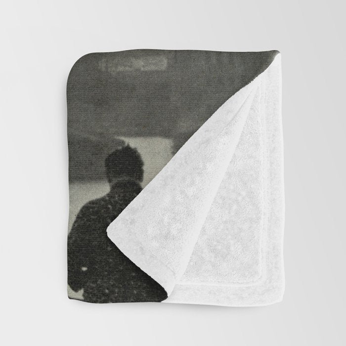 New York Nights Throw Blanket Gallery Image 3