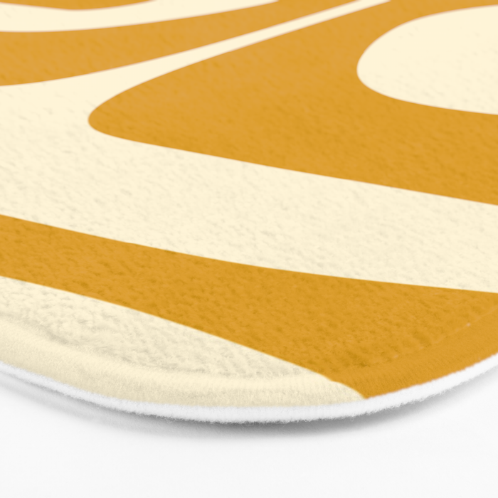 Mid-Century Modern Piquet Minimalist Abstract Pattern in Honey Mustard and Cream Bath Mat Gallery Image 3