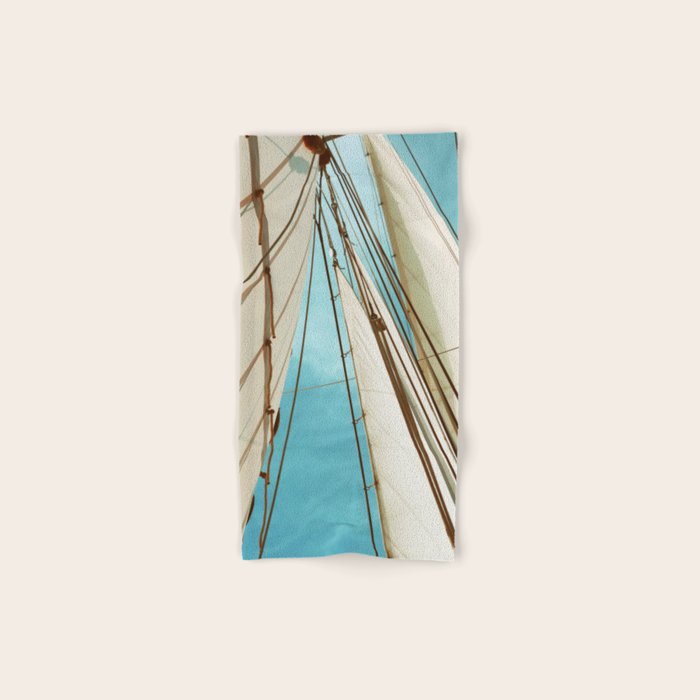 Catch The Wind Bath Towel Gallery Image 1