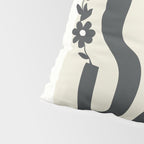 Simplicity in Bloom 1 Pillow Sham Gallery Image 4