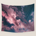 otro cielo rosado. Wall Tapestry Gallery Image 4