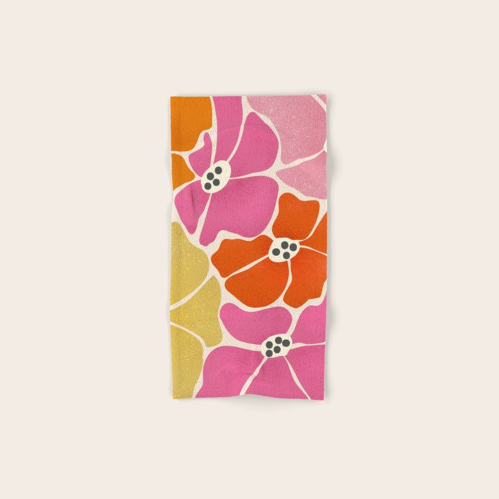 Blooming Retro Florals Bath Towel Gallery Image 1
