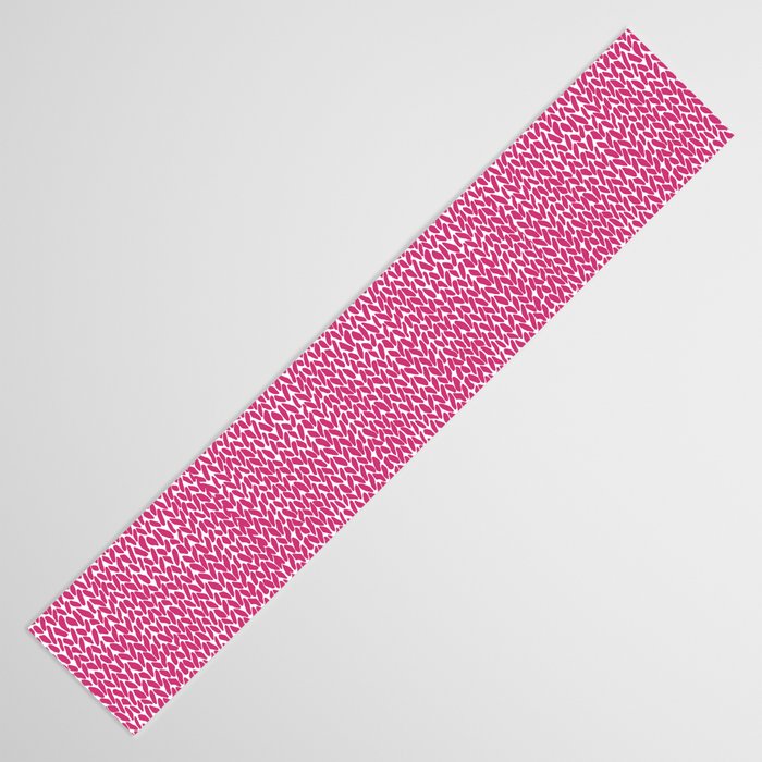 Hand Knit Hot Pink Table Runner Gallery Image 3