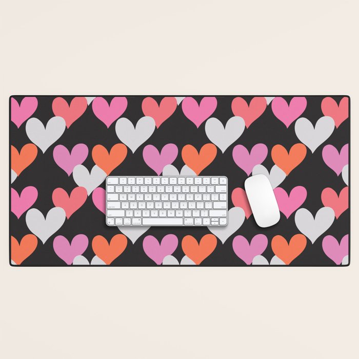Playin' Hearts Pattern Desk Mat Gallery Image 1