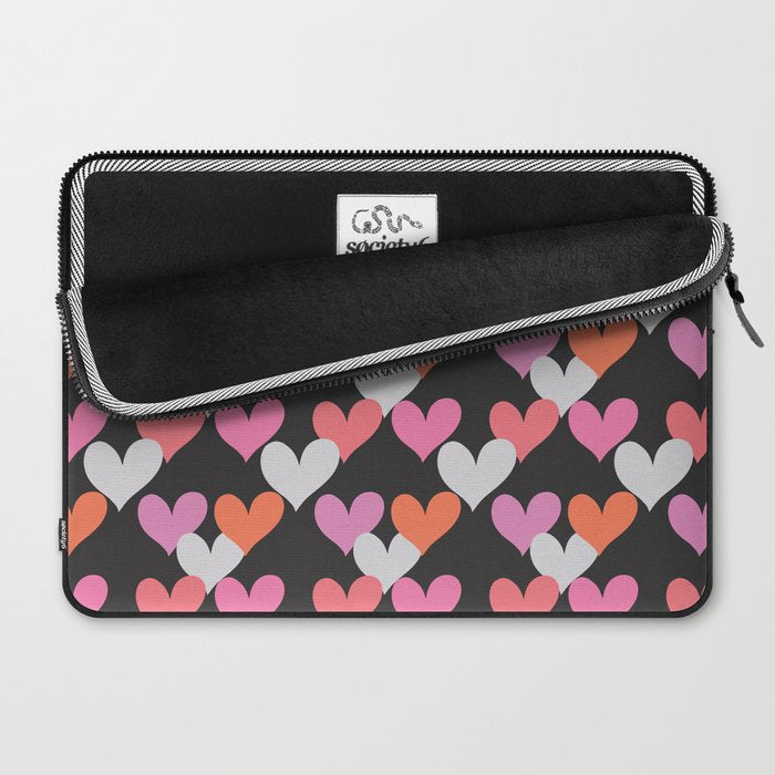 Playin' Hearts Pattern Laptop Sleeve Gallery Image 2