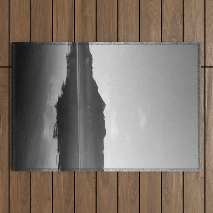 LAKE Outdoor Rug Gallery Image 1