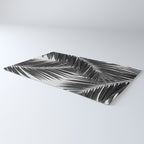 Palm Leaf Black & White III Rug Gallery Image 3