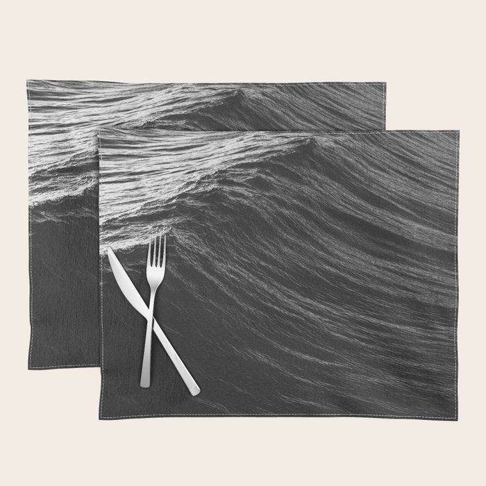 OCEAN WAVES II Placemat Gallery Image 1