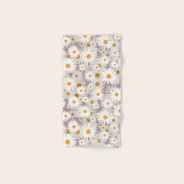 Purple chamomile pattern Bath Towel Gallery Image 1