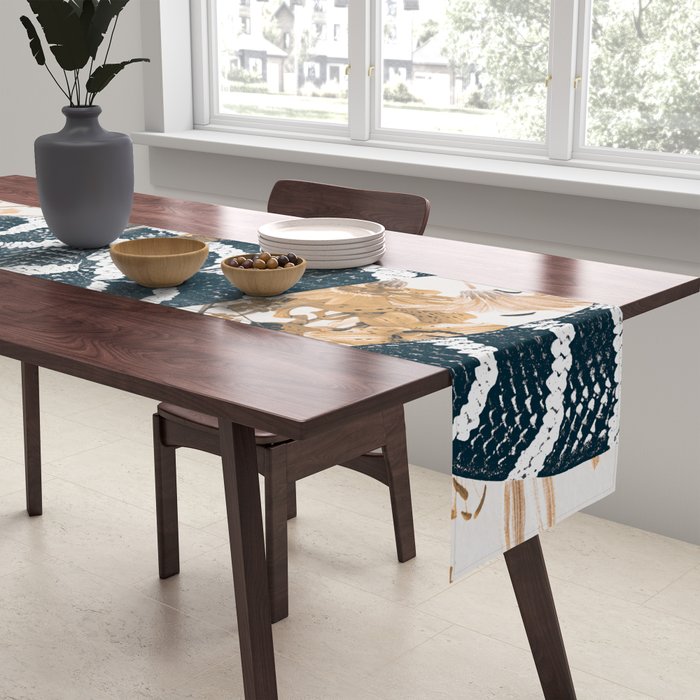 SNAKE Table Runner Gallery Image 2