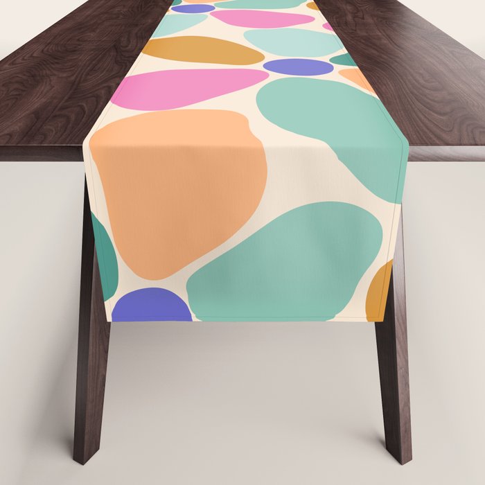 Jelly Bean Retro Flower Table Runner Gallery Image 1