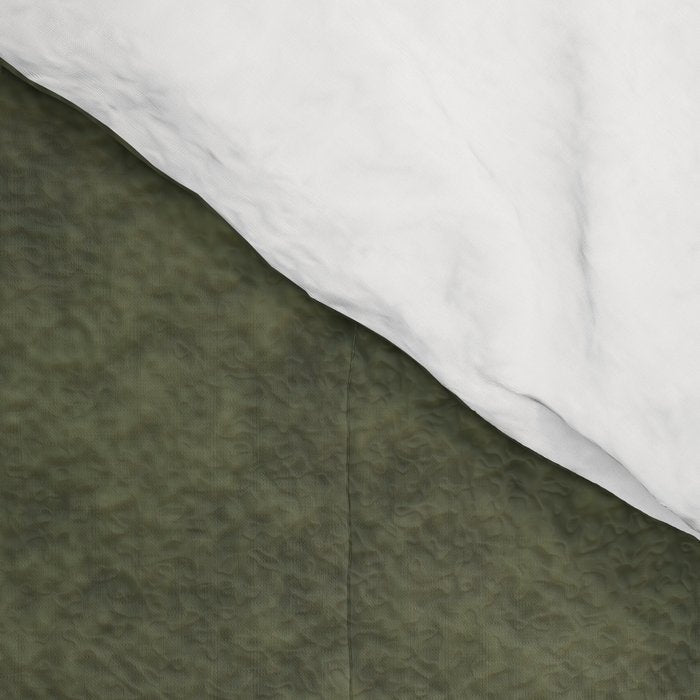 Old dark green Comforter Gallery Image 4