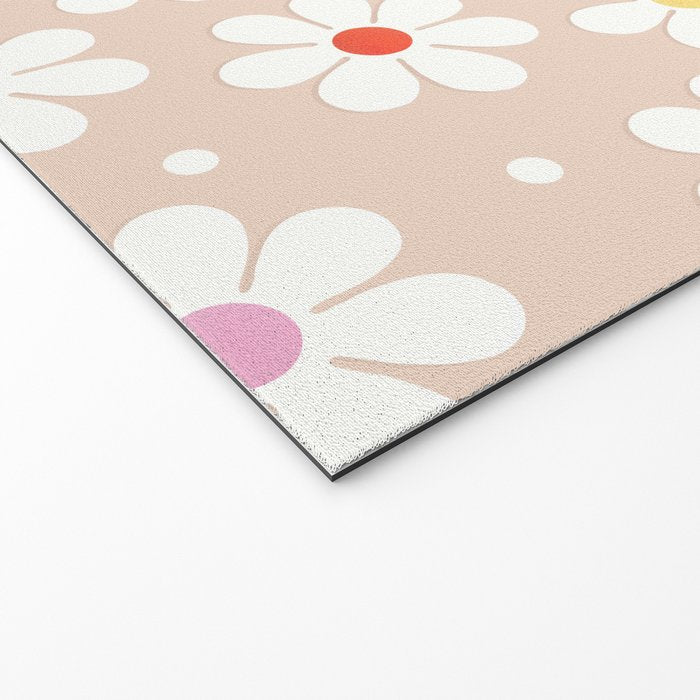 Seventies Daisies Pattern Welcome Mat Gallery Image 2