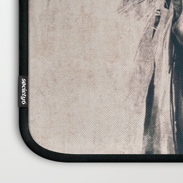 INDIAN SKULL Laptop Sleeve Gallery Image 3