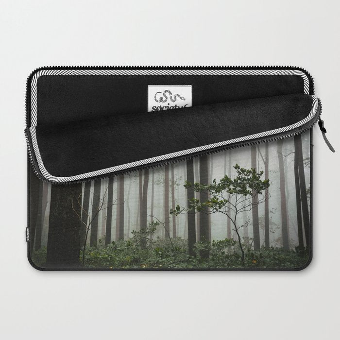 Great Smoky Mountains National Park - Forest Fog Adventure Laptop Sleeve Gallery Image 2