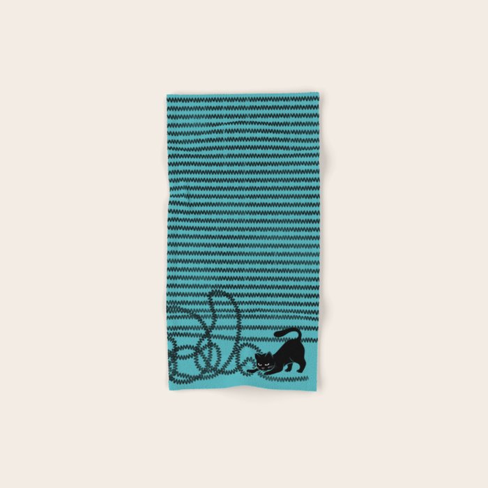 Unravel (in Blue) Bath Towel Gallery Image 1