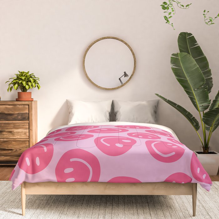 Hot Pink Smiley Faces Comforter Gallery Image 3