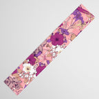 Art Nouveau V Table Runner Gallery Image 3