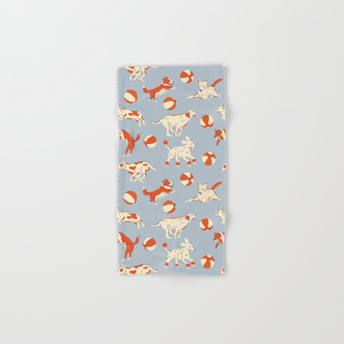Dog Days Bath Towel Gallery Image 1