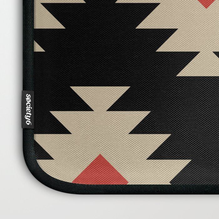 Native American Pattern 553 Laptop Sleeve Gallery Image 3