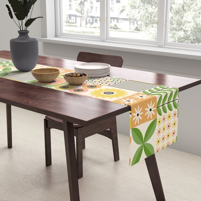 Modern Wildflower Vignettes Table Runner Gallery Image 2