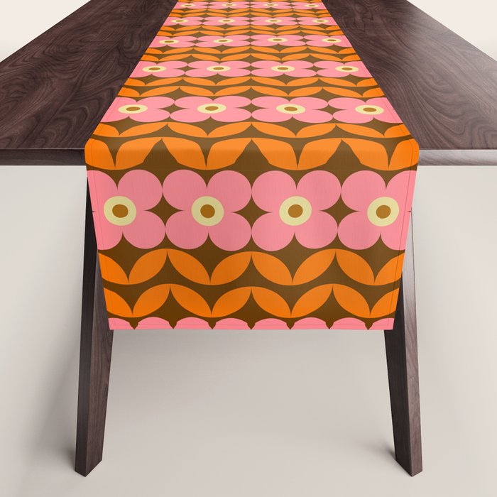 Retro Flower 10B Table Runner Gallery Image 1