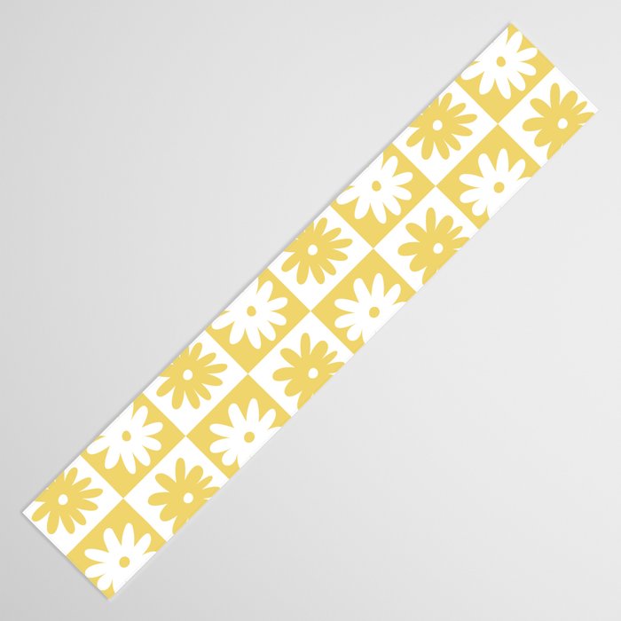 Yellow And White Checkered Flower Pattern Table Runner Gallery Image 3