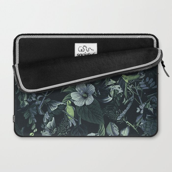 World of Birds V Laptop Sleeve Gallery Image 2