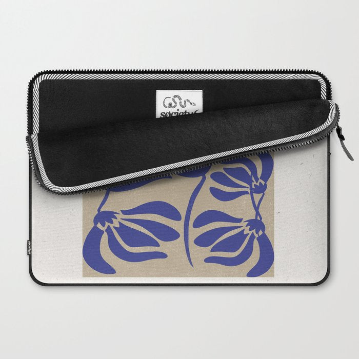 Blue Garden Laptop Sleeve Gallery Image 2