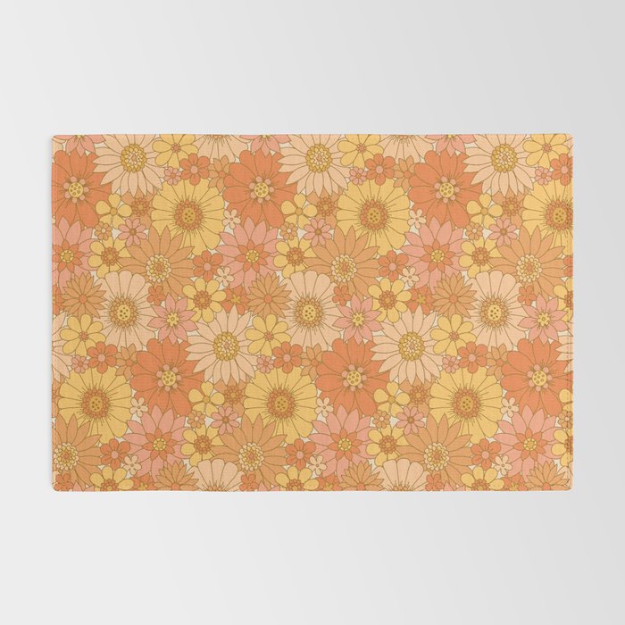 70s Retro Daisy Floral Rug Gallery Image 2