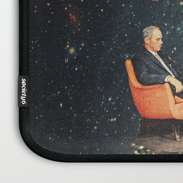 I'm Not going Anywhere Laptop Sleeve Gallery Image 3