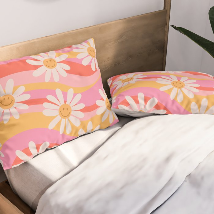 Wavy Daisies Pillow Sham Gallery Image 2