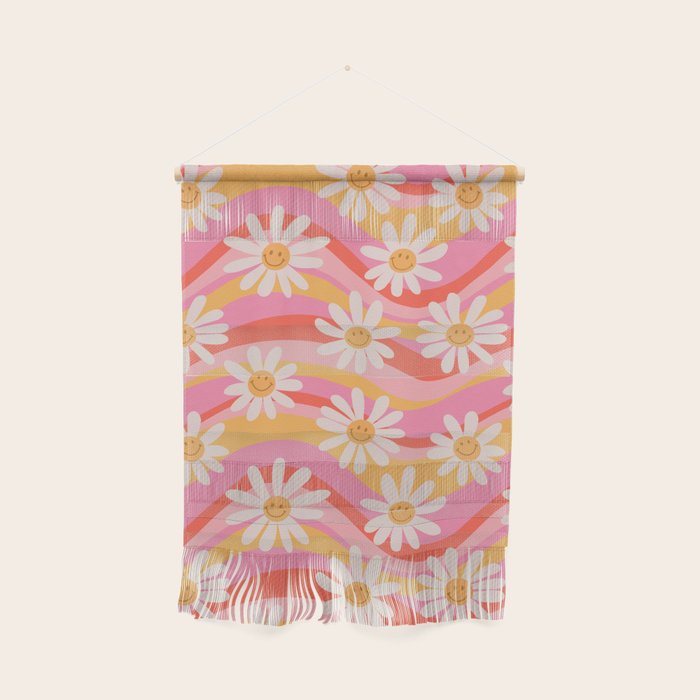 Wavy Daisies Wall Hanging Gallery Image 1