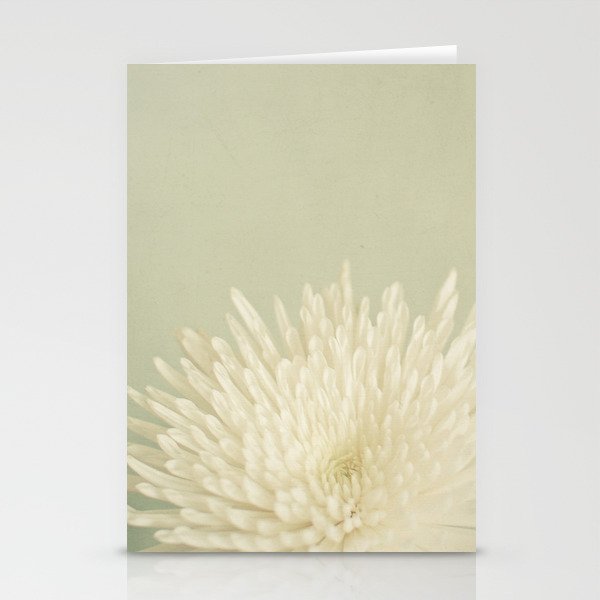 Pale Beauty Stationery Card Gallery Image 1