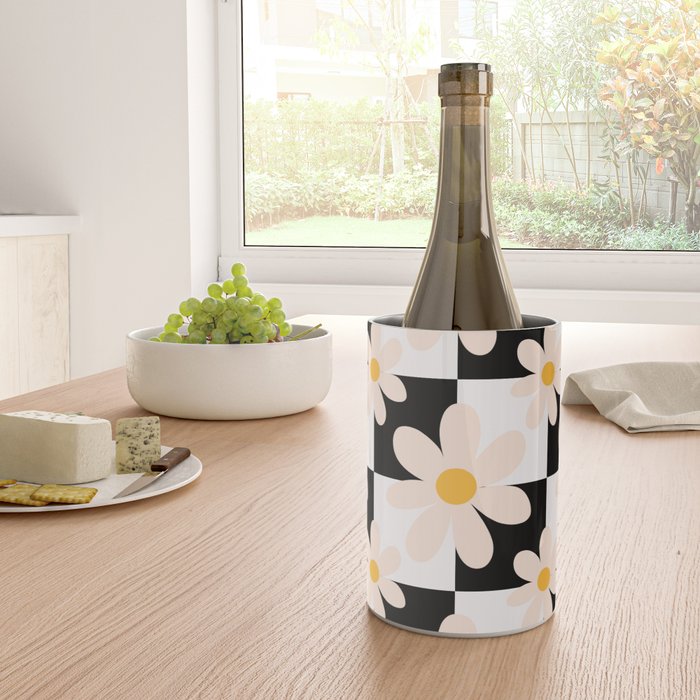 Black and White Checkered Daisy pattern  Wine Chiller Gallery Image 4