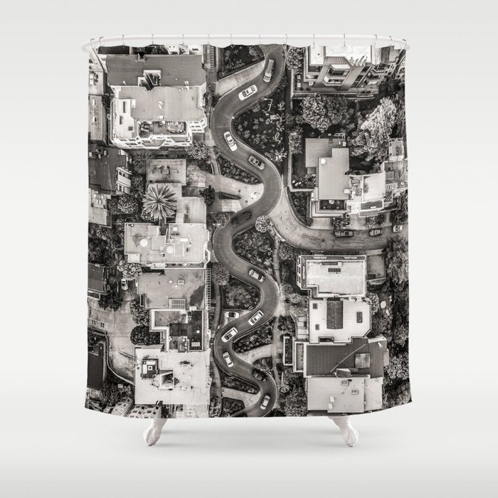 Lombard Street, San Francisco Shower Curtain Gallery Image 1